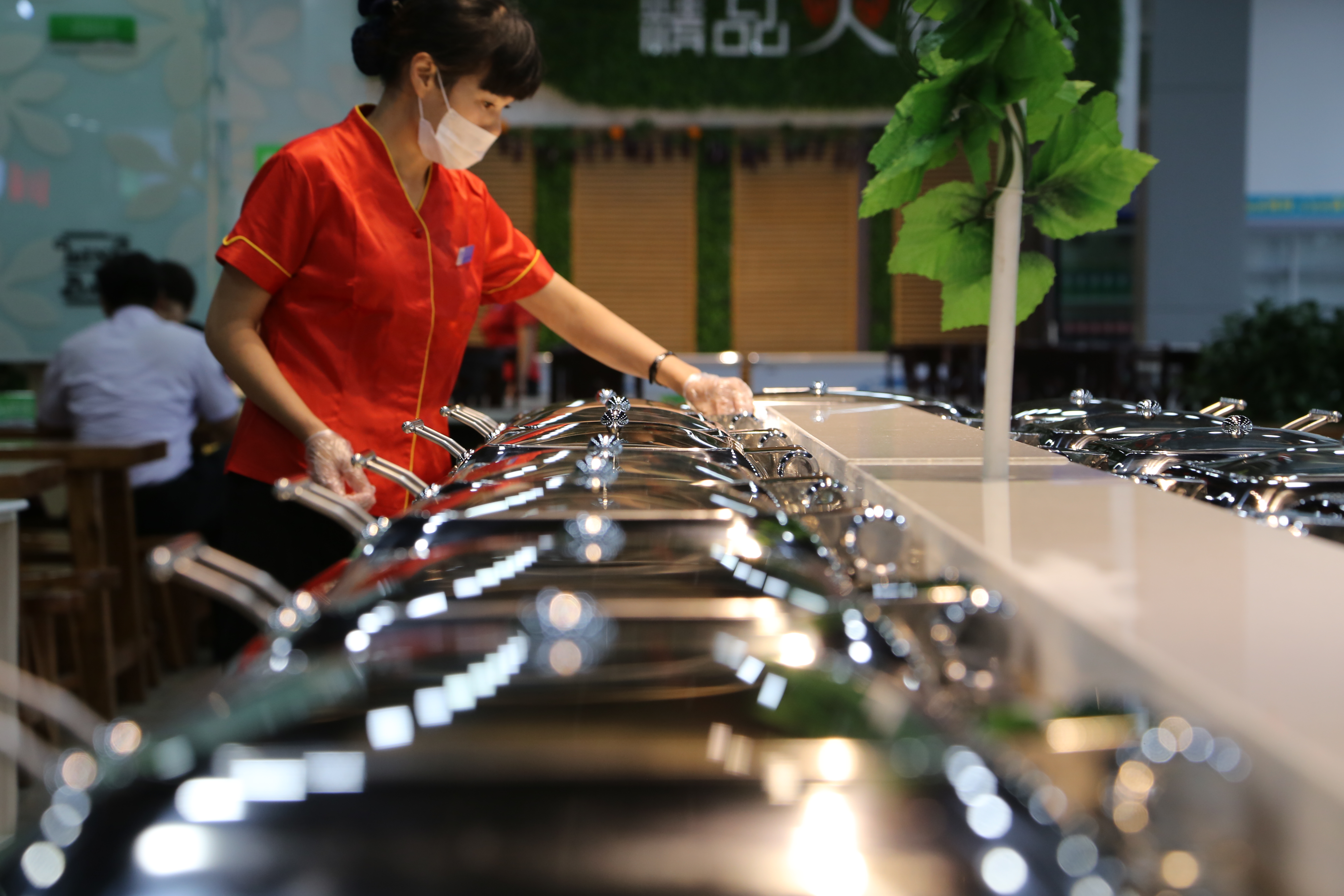 82、全國(guó)百佳示范服務(wù)區(qū)創(chuàng)建成績(jī)名列前茅.JPG